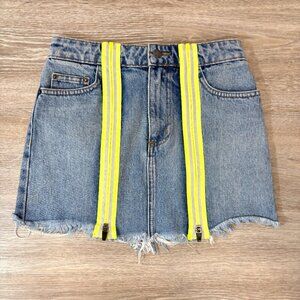Carmar Blue Denim Neon Zipper Mini skirt sz 26